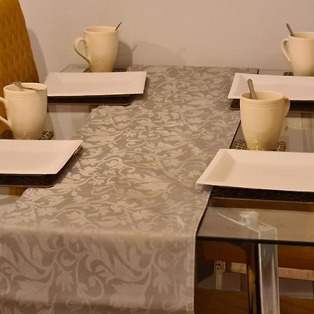 Spacious 3 Bedroom House, 6 Beds In Spondon, Derby With Parking Eksteriør billede